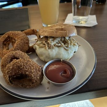 Good Company signature dishes The "Good" Burger
Green Chile Cheeseburger
Roasted Cauliflower